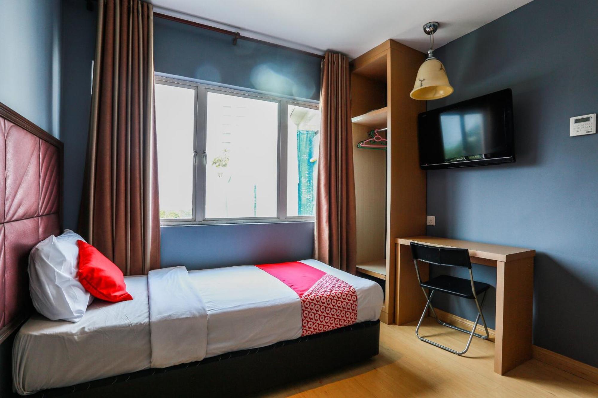 OYO 763 Tazara Hotel Shah Alam Dış mekan fotoğraf