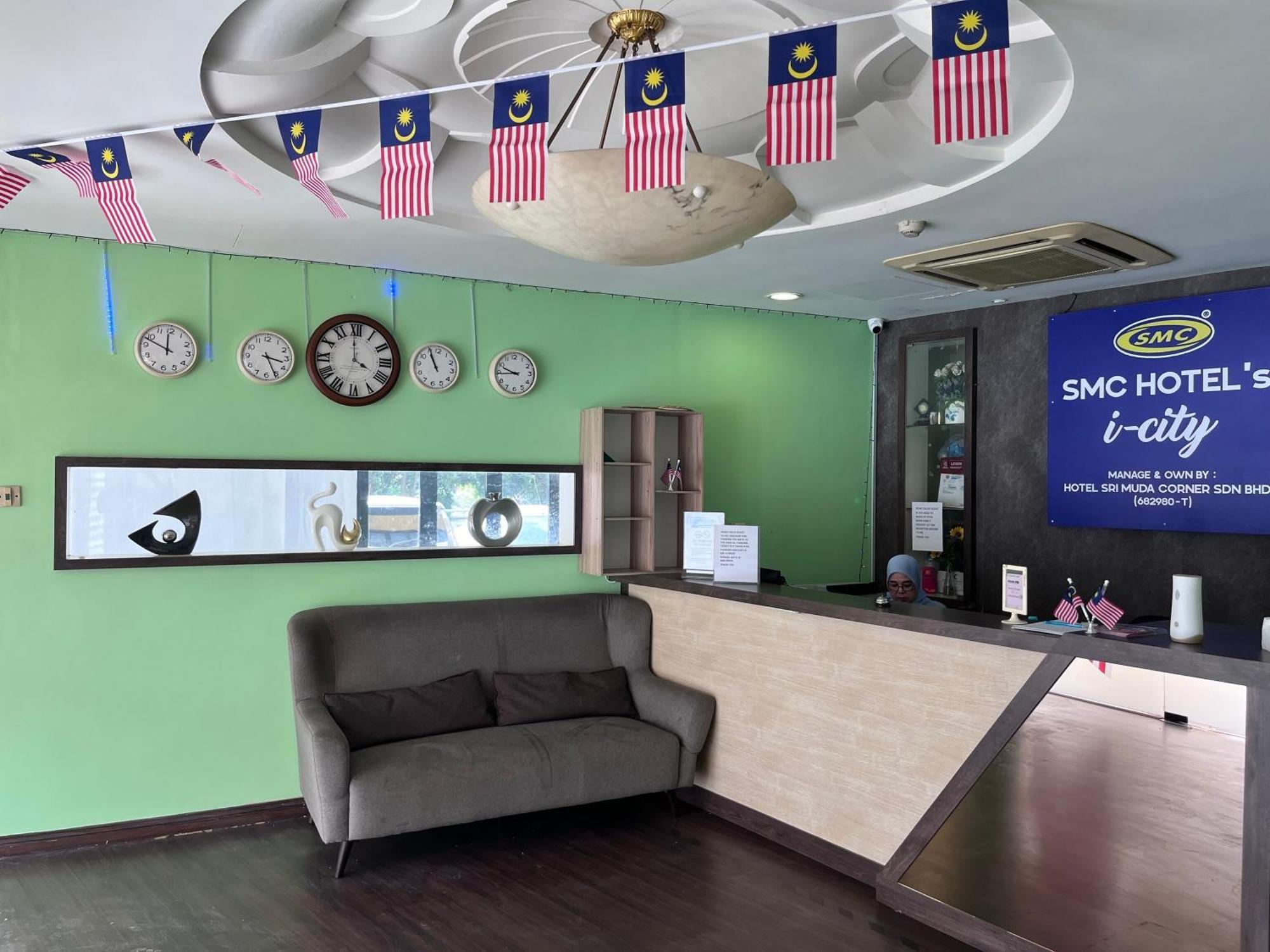 OYO 763 Tazara Hotel Shah Alam Dış mekan fotoğraf
