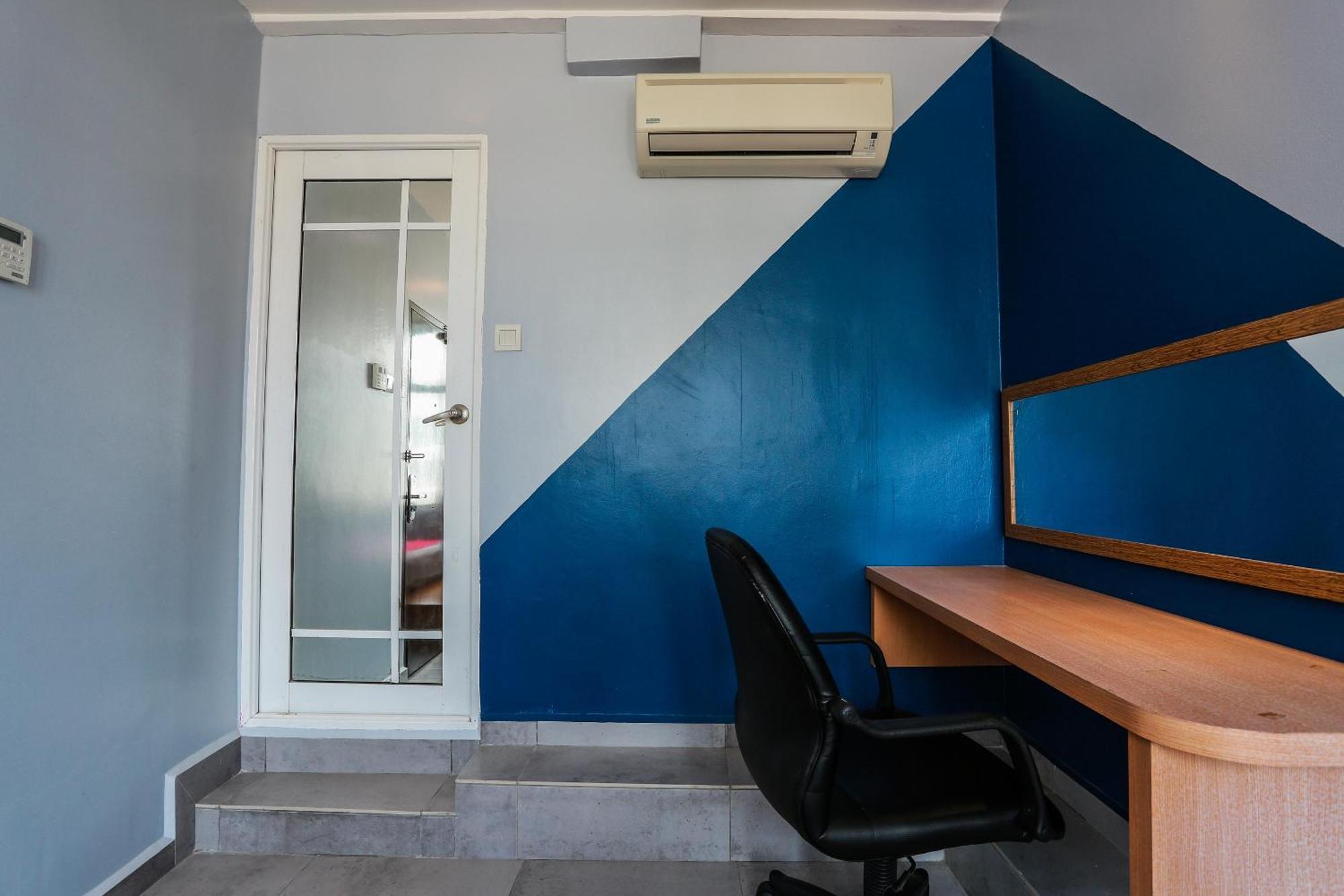 OYO 763 Tazara Hotel Shah Alam Dış mekan fotoğraf